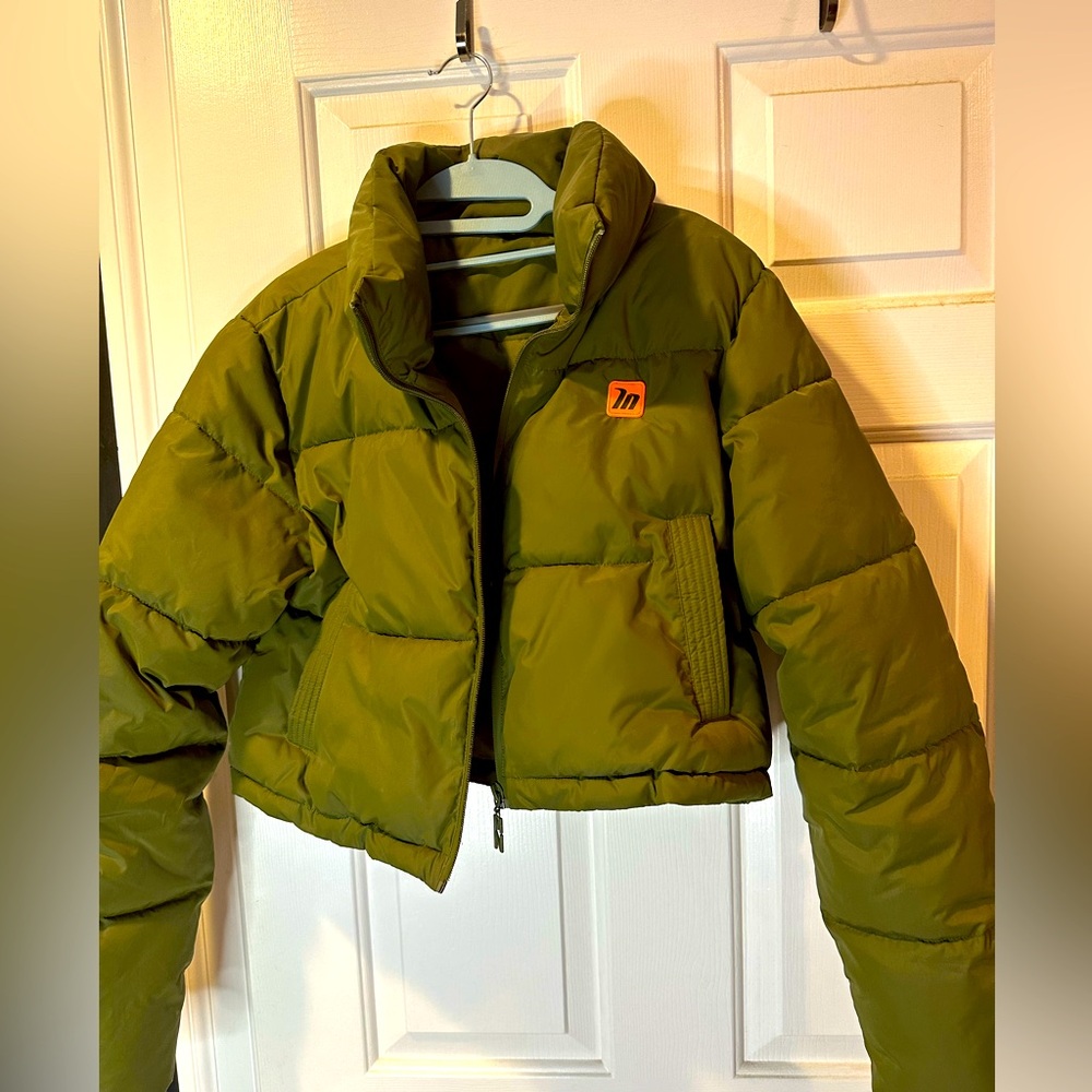 Super warm bomber puffer jacket from Musclenstion